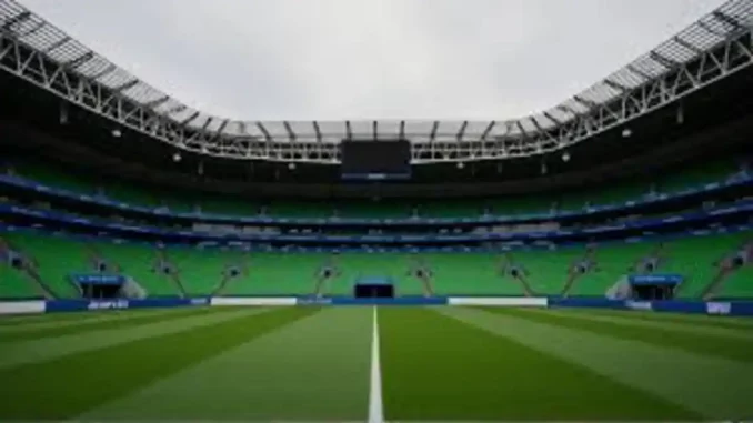 Saiba onde assistir ao vivo o duelo entre Palmeiras e Fluminense pela 4ª rodada do Brasileirão, valendo a liderança da competição.