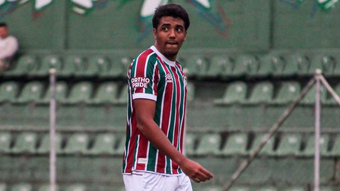 Luis Fernando deve ser emprestado pelo Fluminense ao Caxias