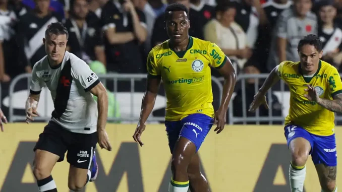 Jhon Arias já enfrenta questionamentos da torcida do Palmeiras