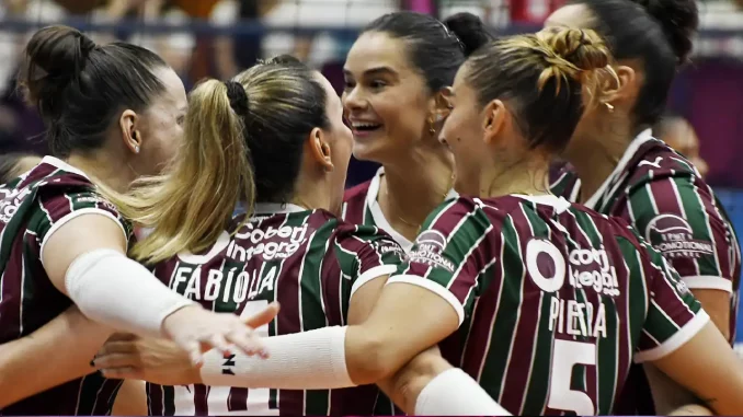 Fluminense encara o Brasília pela última rodada da fase classificatória da Superliga