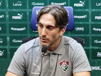 Zubeldía explicou a virada sofrida pelo Fluminense contra o Vasco