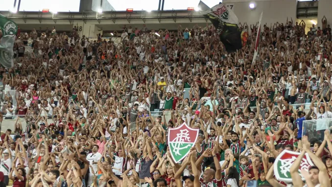 Mais de 24 mil tricolores apoiaram o Fluminense contra o Athletico-PR