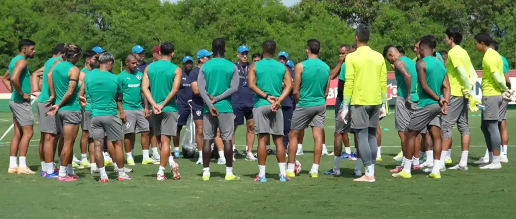 Zubeldía tem uma dúvida para definir a escalação do Fluminense