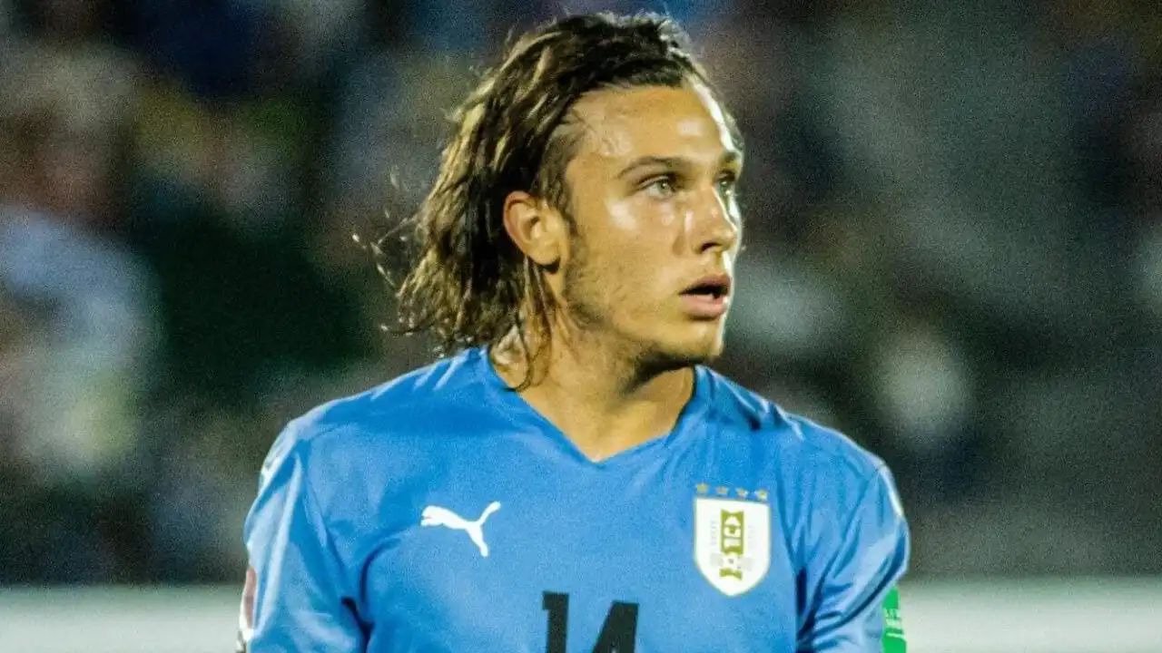 Canobbio deve ser titular em Uruguai x Inglaterra; onde assistir