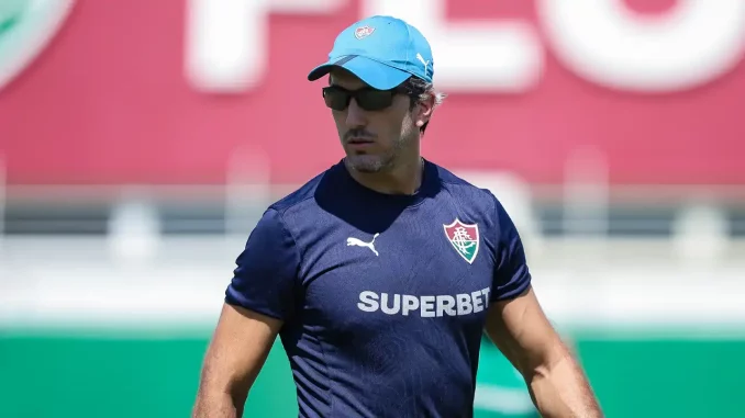 Julián Millán pode ser surpresa na escalação do Fluminense contra o Vasco