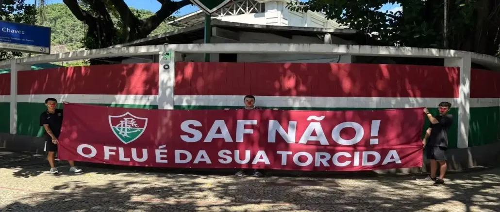 Laranjeiras amanhecem com protesto contra a SAF: "SAF NÃO!"