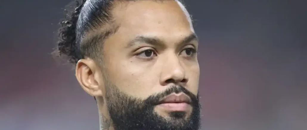 Volante Otávio quebra o silêncio após vice do Fluminense. Confira o desabafo do jogador sobre o pênalti perdido, as críticas e o momento de tristeza.