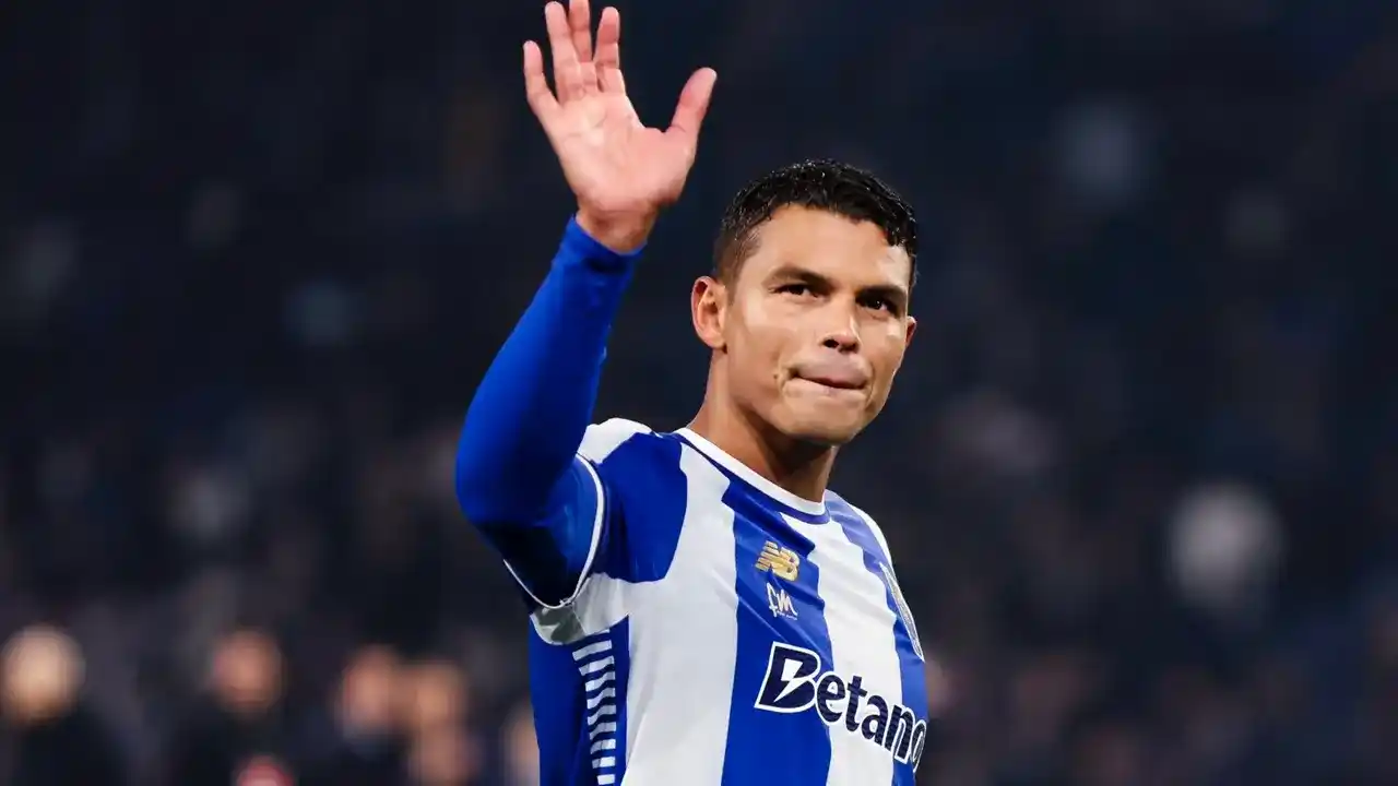 Porto admite surpresa com facilidade por chegada de Thiago Silva