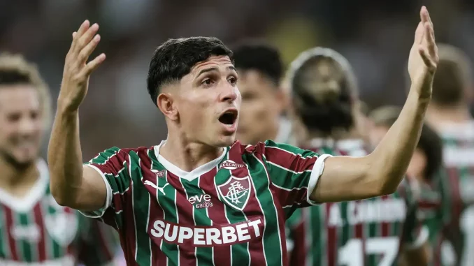 Savarino marcou o primeiro gol do Fluminense contra a Chapecoense
