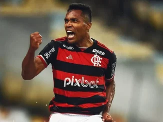 Alex Sandro deve ser novidade do Flamengo contra o Fluminense