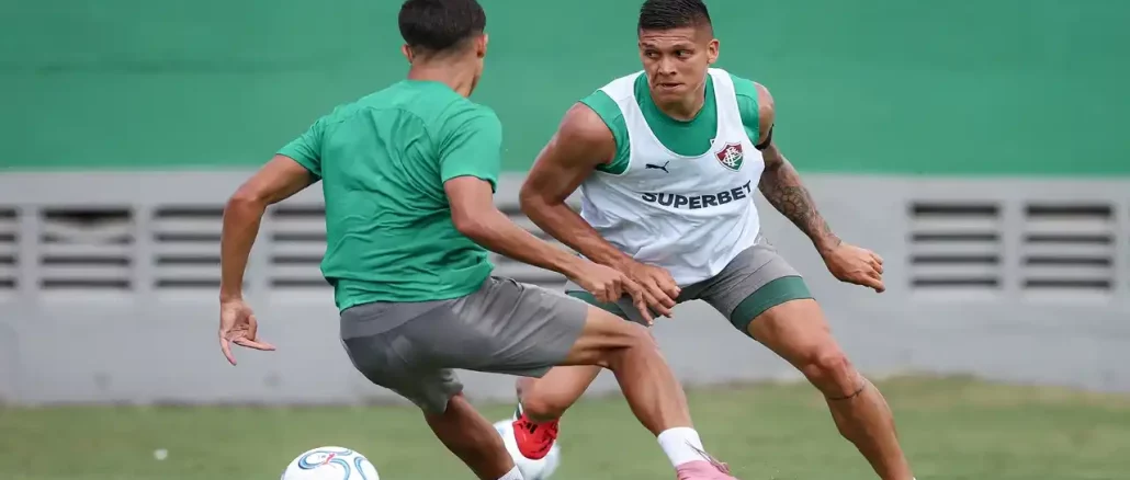 Julián Millán espera oportunidade para estrear pelo Fluminense