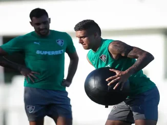 Após investimento de R$ 25 milhões, zagueiro colombiano Julián Millán tem estreia confirmada por Luis Zubeldía; veja quando o defensor deve assumir a vaga na zaga tricolor