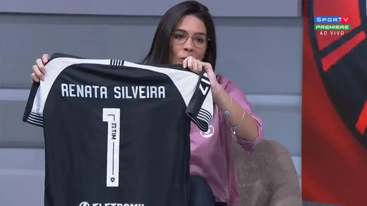 Alvo de fake news durante licença-maternidade, narradora tricolor Renata Silveira esclarece afastamento da Globo e garante vaga nas transmissões da próxima Copa do Mundo.