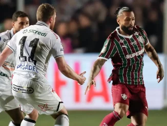 Otávio em ação contra o Operário