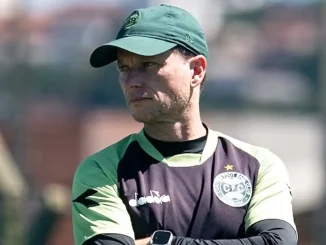 Fernando Seabra tem duas dúvidas para definir o Coritiba contra o Fluminense