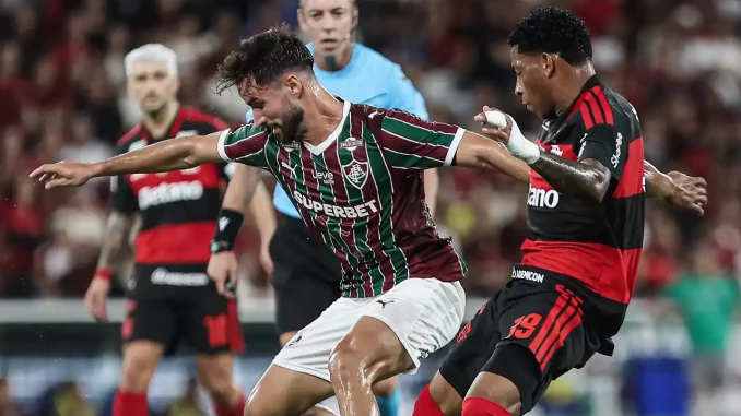 Fluminense tentou reagir no segundo tempo, mas acabou derrotado por 2 a 1