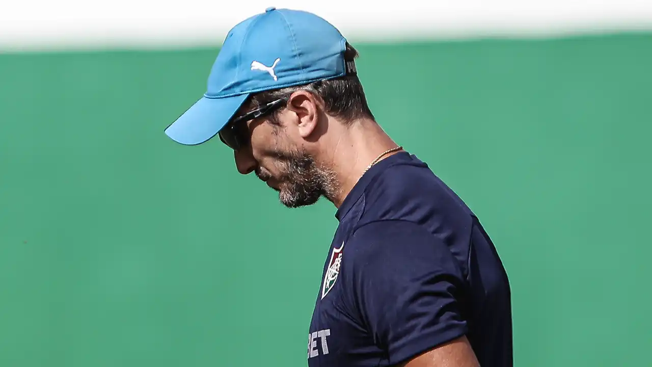 Escalação: As dúvidas de Zubeldía para Operário x Fluminense