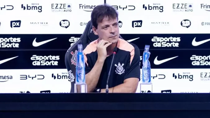 Declaração de Fernando Diniz em sua apresentação no Corinthians gerou insatisfação entre os tricolores