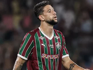 Jemmes retorna ao time titular do Fluminense contra a Chapecoense
