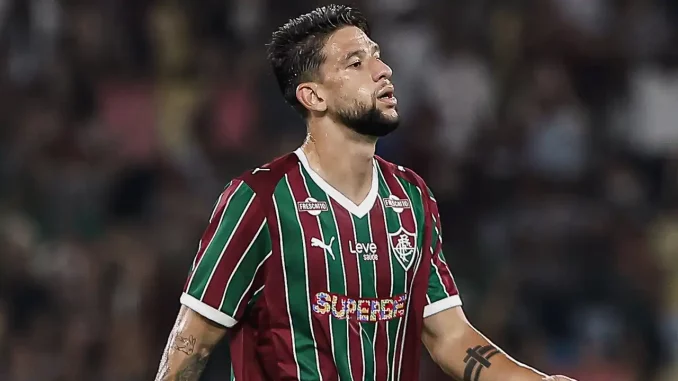 Jemmes retorna ao time titular do Fluminense contra a Chapecoense
