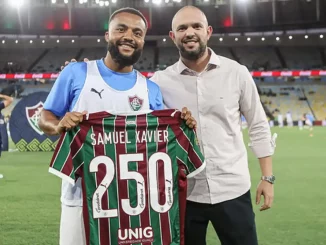 Samuel Xavier revelou que a diretoria do Fluminense não consultou o elenco sobre o adiamento do Fla-Flu