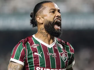 Zubeldía recebeu críticas pela entrada de Otávio e as saídas de Martinelli e Hércules