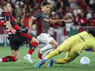 Fluminense perdeu por 2 a 1 para o Flamengo