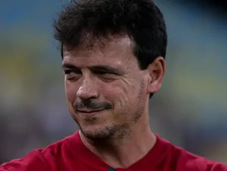 Fernando Diniz deve ser anunciado como novo técnico do Corinthians