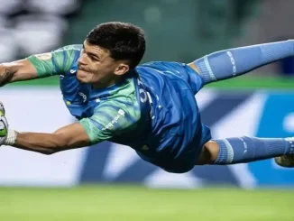 Fluminense analisa contratação do goleiro Pedro Morisco, do Coritiba