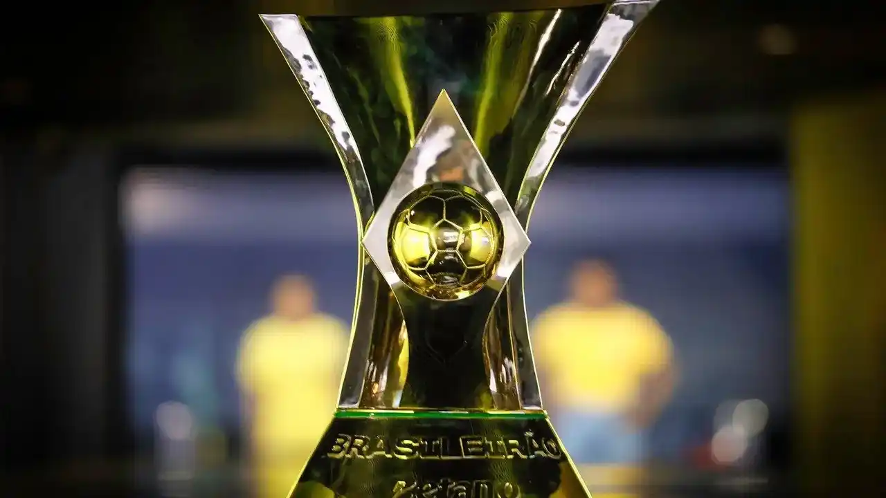 Tabela do Brasileirão: Fluminense isolado na caça ao líder