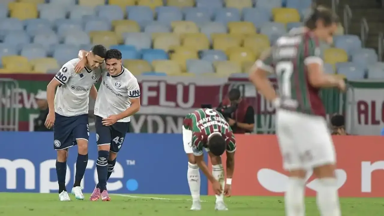 Fábio analisou o erro defensivo no segundo gol do Independiente Rivadavia