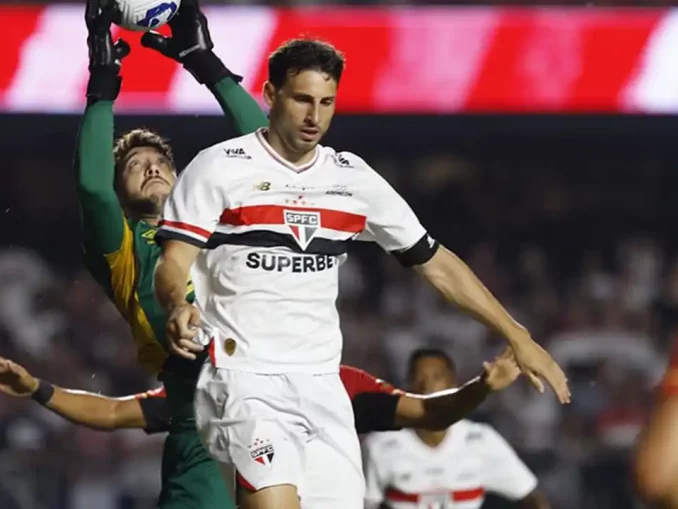 Calleri está entre os desfalques do São Paulo para o jogo contra o Fluminense