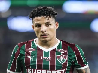 Guilherme Arana está na lista de pendurados