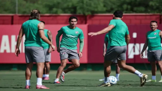 Ganso pode começar entre os titulares