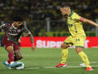 A atuação do Fluminense foi uma ofensa e o ciclo de Zubeldía acabou. Veja a coluna de Vinicius Toledo.