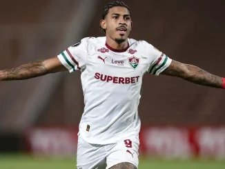 John Kennedy salvou o Fluminense contra o Rivadavia