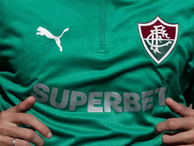 Fluminense encara São Cristóvão em jogo-treino no CT