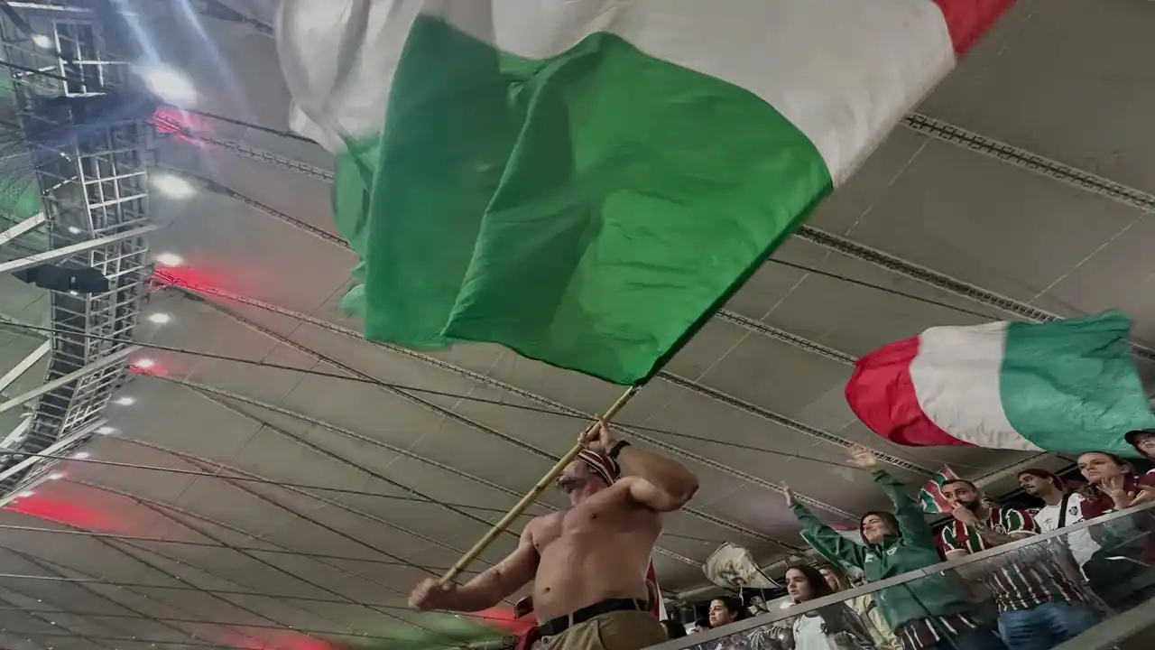 Torcida tricolor esgota setores do Maracanã para empurrar o Time de Guerreiros na Conmebol Libertadores.