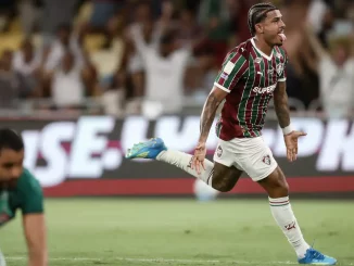 John Kennedy foi o grande nome do Fluminense contra o Vitória