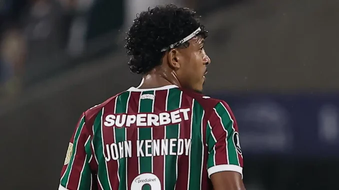John Kennedy foi pego de surpresa com saída após marcar o gol da vitória do Fluminense