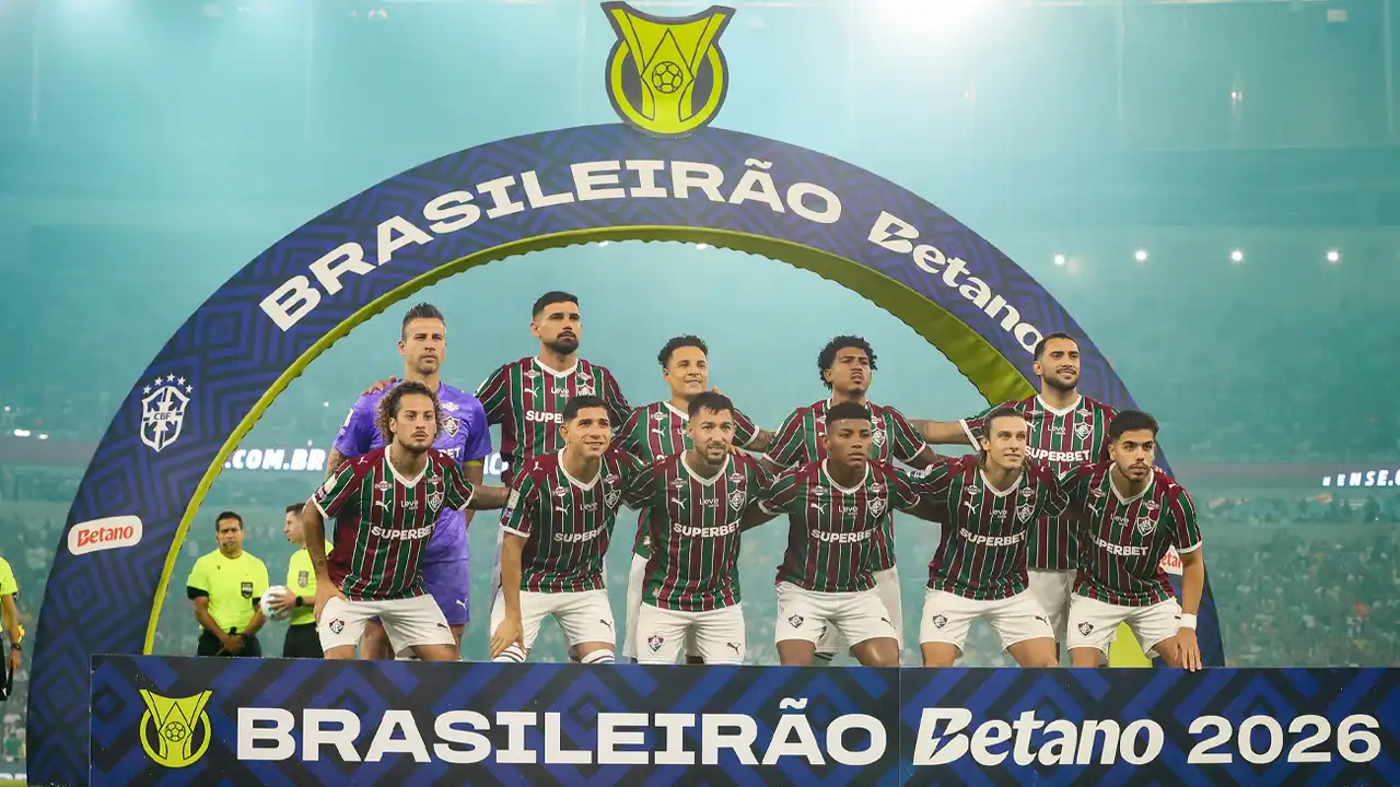 Palmeiras tropeça e Fluminense encurta distância para o líder