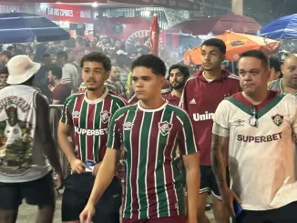 Acompanhe em tempo real a movimentação da torcida do Fluminense no Maracanã