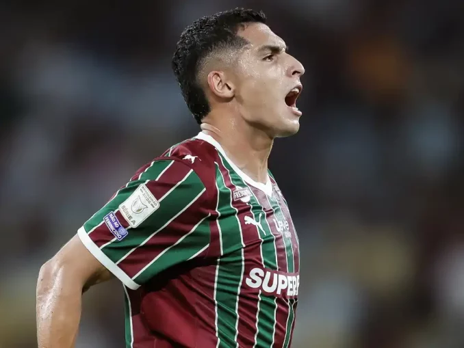 Vinicius Toledo analisa a volta por cima de Kevin Serna no Fluminense, relembra os altos e baixos na carreira e projeta a importância do colombiano na reta final.