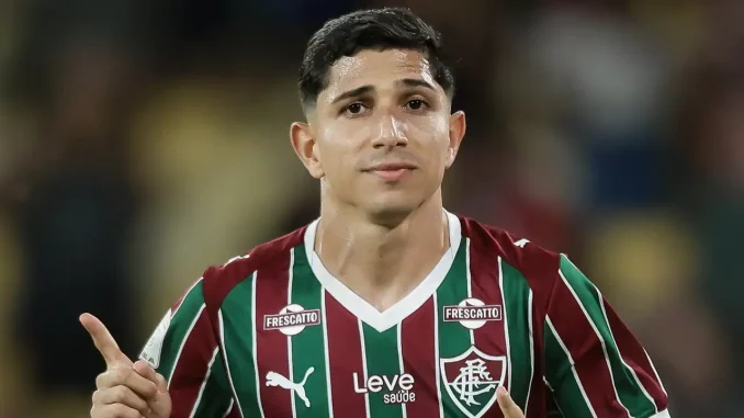 Savarino será uma das novidades do Fluminense contra o Rivadavia