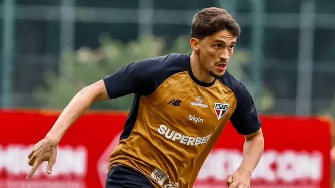 Fluminense faz sondagem pelo volante Pablo Maia
