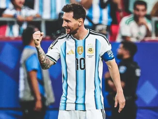 Messi marcou os três gols da vitória da Argentina sobre a Argélia
