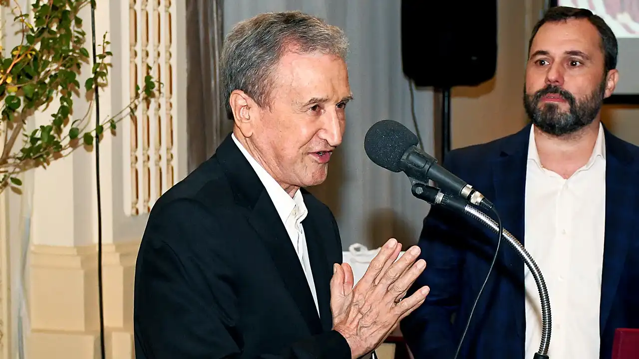 Parreira segue internado no Rio de Janeiro