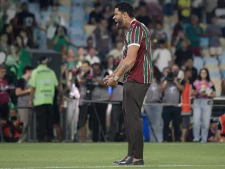 Hulk vai estrear pelo Fluminense contra o Nova Iguaçu