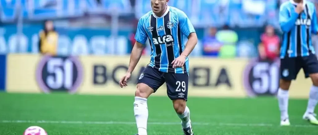 Arthur está na mira do Vasco