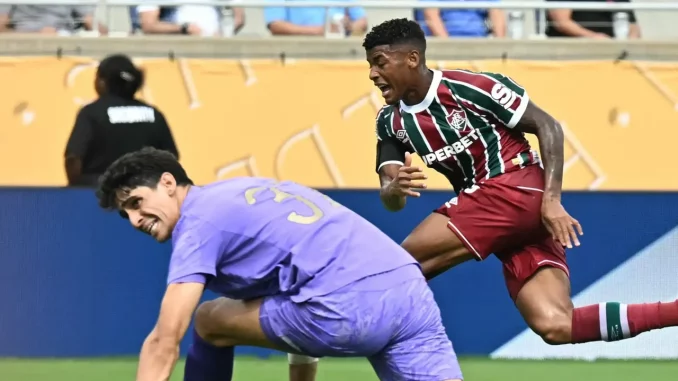 O goleiro Bounou, destaque de Marrocos na Copa, está há 345 dias invicto. Saiba como o Fluminense foi o último time a vencer o paredão.